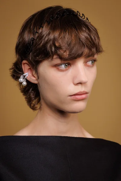 Look 2